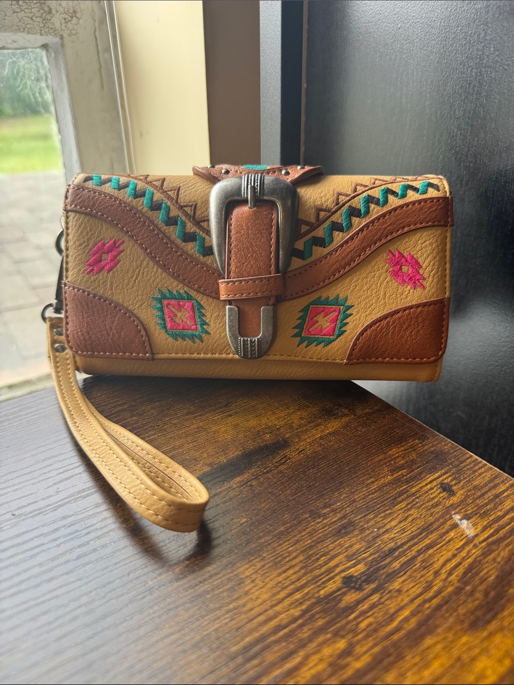 Montana west Boho Embroidered Tan Wristlet Wallet nwt